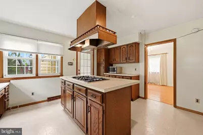 81 N Sharp Street, Millville, NJ 08332 - Photo 13