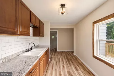 301 Main Street, Newport, NJ 08345 - Photo 5