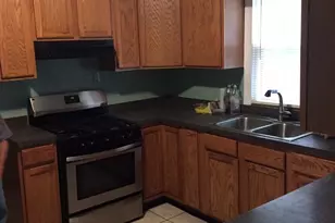922 E Chestnut Ave, Vineland, NJ 08360 - Photo 3