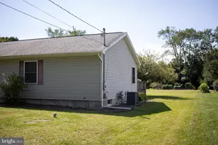 1327 Garry Ave, Vineland, NJ 08361 - Photo 3