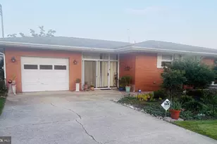 727 S Myrtle St, Vineland, NJ 08360 - Photo 7