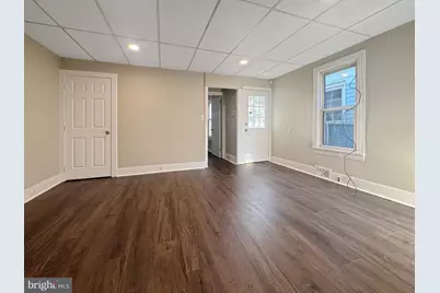 329 S 3rd Street, Millville, NJ 08332 - Photo 5