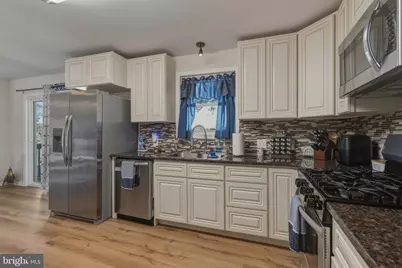 370 Peek Avenue, Millville, NJ 08332 - Photo 7
