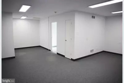 1401 Marlton Pike East, Cherry Hill, NJ 08034 - Photo 17