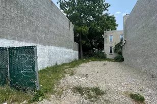 1042 S 4th St, Camden, NJ 08103 - Photo 1