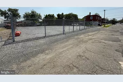 914 Sylvan Street, Camden, NJ 08104 - Photo 5