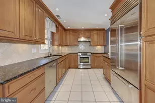 2 Callison Ln, Voorhees, NJ 08043 - Photo 17