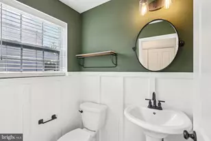 1643 Charter Oak Ave, Gloucester Township, NJ 08012 - Photo 23