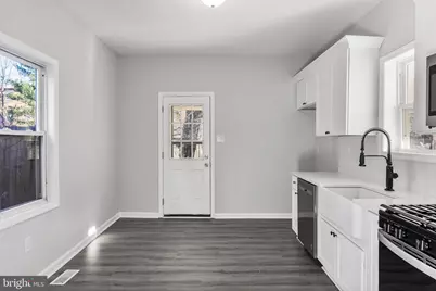 28 W Greenwood Avenue, Oaklyn, NJ 08107 - Photo 7