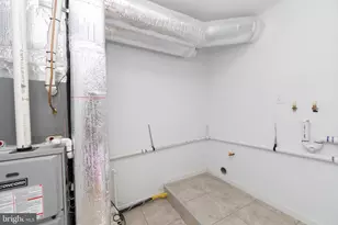 105 Abbett Ave, Voorhees, NJ 08043 - Photo 23