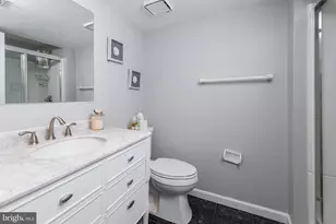 7 Cameo Ct, Cherry Hill, NJ 08003 - Photo 33