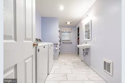 90 Peters Lane, Gloucester Township, NJ 08012 - Photo 13