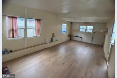 614 Sydwood Ave, Gloucester City, NJ 08030 - Photo 5