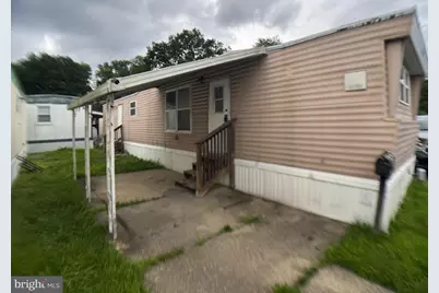 614 Sydwood Ave, Gloucester City, NJ 08030 - Photo 1