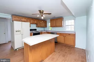 33 Clementon Rd W, Gibbsboro, NJ 08026 - Photo 23