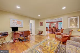 19 Red Oak Dr, Voorhees, NJ 08043 - Photo 21