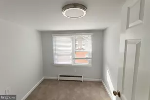 725 E Linden Ave, Lindenwold, NJ 08021 - Photo 11