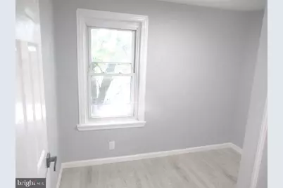 724 Spruce Street, Camden, NJ 08103 - Photo 9