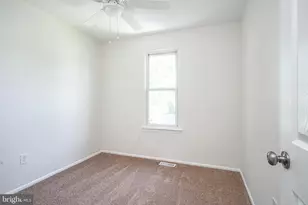 2410 Shelley Ln, Pennsauken, NJ 08109 - Photo 11