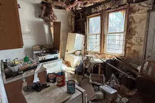 764 Mt Vernon St, Camden, NJ 08103 - Photo 3