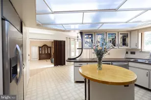 39 Chippenham Dr, Voorhees, NJ 08043 - Photo 15