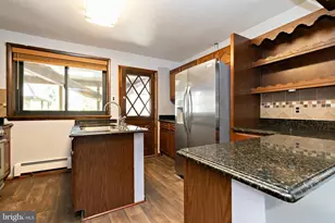 325 Albany Ave, Barrington, NJ 08007 - Photo 21