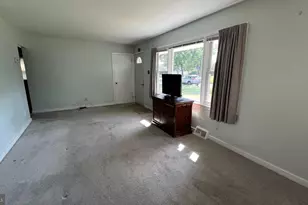 27 Temple Ave, Stratford, NJ 08084 - Photo 7