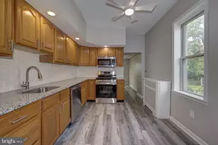 424 Hunter St, Gloucester City, NJ 08030 - Photo 13