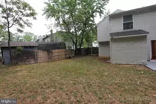 207 Hampshire Rd, Sicklerville, NJ 08081 - Photo 29