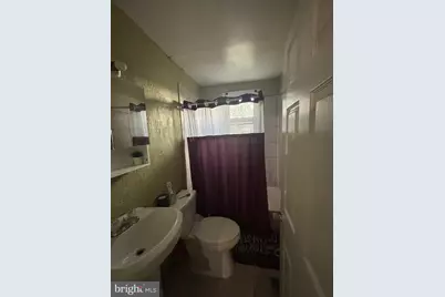 444 Pfeiffer Street, Camden, NJ 08105 - Photo 9