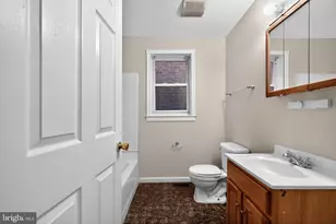 1213 Empire Ave, Camden, NJ 08103 - Photo 17