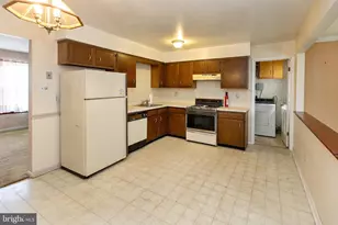 322 W Washington Ave, Magnolia, NJ 08049 - Photo 5