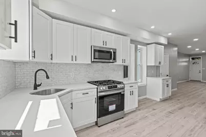 928 Vine Street, Camden, NJ 08102 - Photo 9