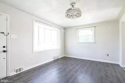 512 E Church Street, Gloucester Township, NJ 08012 - Photo 7