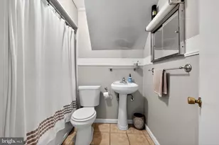 1 Lake Shore Dr, Collingswood, NJ 08108 - Photo 31