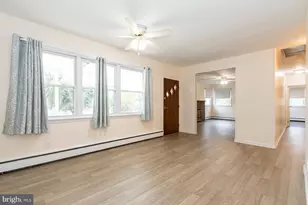 525 W Evesham Rd, Runnemede, NJ 08078 - Photo 5