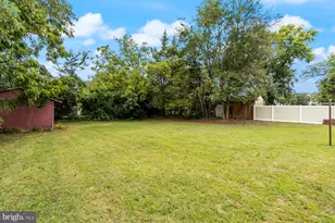 525 W Evesham Rd, Runnemede, NJ 08078 - Photo 29