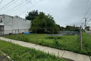 695 Fairview St, Camden, NJ 08104 - Photo 17