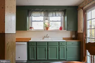 30 12th Ave, Gloucester Township, NJ 08029 - Photo 23