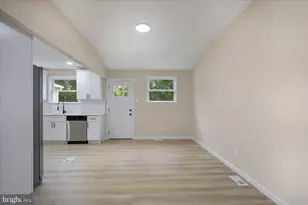 470 E Taunton Ave, Berlin, NJ 08091 - Photo 5