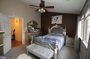 31 Colts Neck Dr, Sicklerville, NJ 08081 - Photo 13