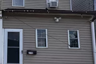 2112 Howell St, Camden, NJ 08105 - Photo 1