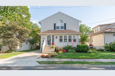 152 E Oakland Avenue, Haddon Township, NJ 08107 - Photo 1