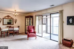 209 Haddonfield Cmns, Haddonfield, NJ 08033 - Photo 3