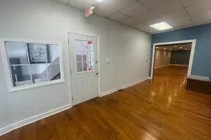 107 N 6th St, Camden, NJ 08102 - Photo 3