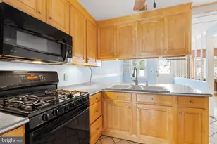 711 George Ln, Gloucester Township, NJ 08029 - Photo 17