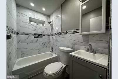 1027 Lois Avenue, Camden, NJ 08105 - Photo 11