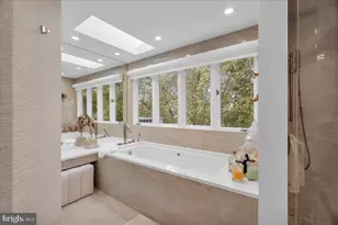 701 Sunshine Lakes, Voorhees, NJ 08043 - Photo 23