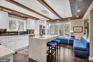 701 Sunshine Lakes, Voorhees, NJ 08043 - Photo 9