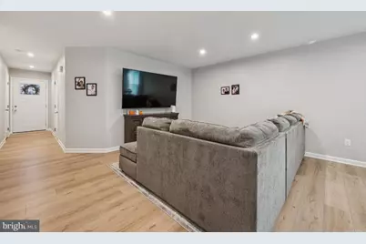 81 Southwind Drive, Gloucester Township, NJ 08012 - Photo 7